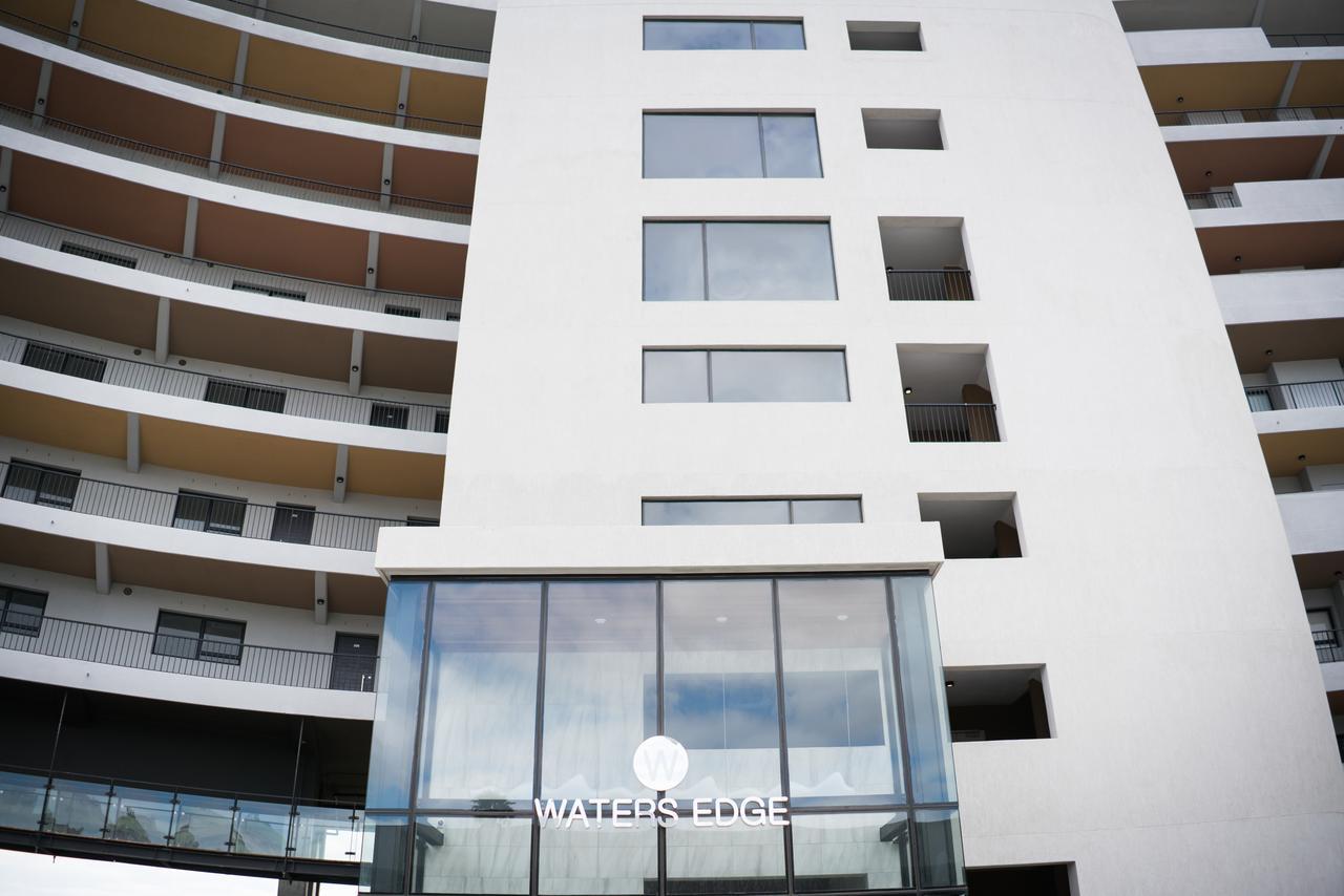 קייפטאון Waters Edge Self-Catering Apartment מראה חיצוני תמונה
